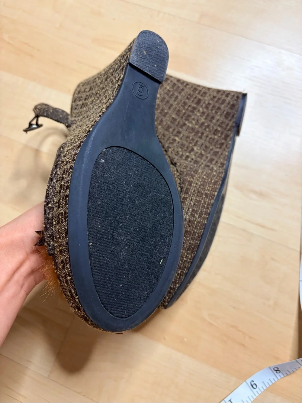 🐚 adorable ellemeno tweed wedges